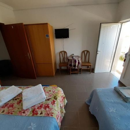 Alojamento Rita Mértola Exterior foto